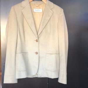 100% Cashmere Max Mara Blazer. Like new condition